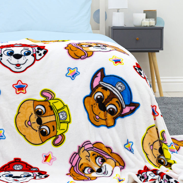 Kunstneriske tapet fad Buy Paw Patrol Clothing, PJ's and T-Shirts with Marshall, Chase & Skye –  Character.com